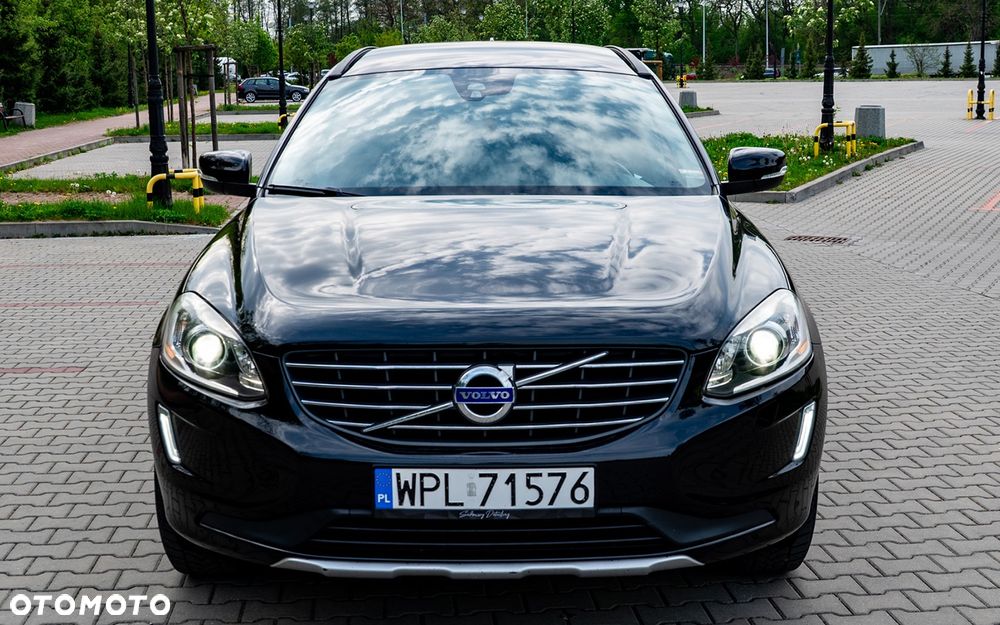 Volvo XC 60 D4 Drive-E Ocean Race - 11
