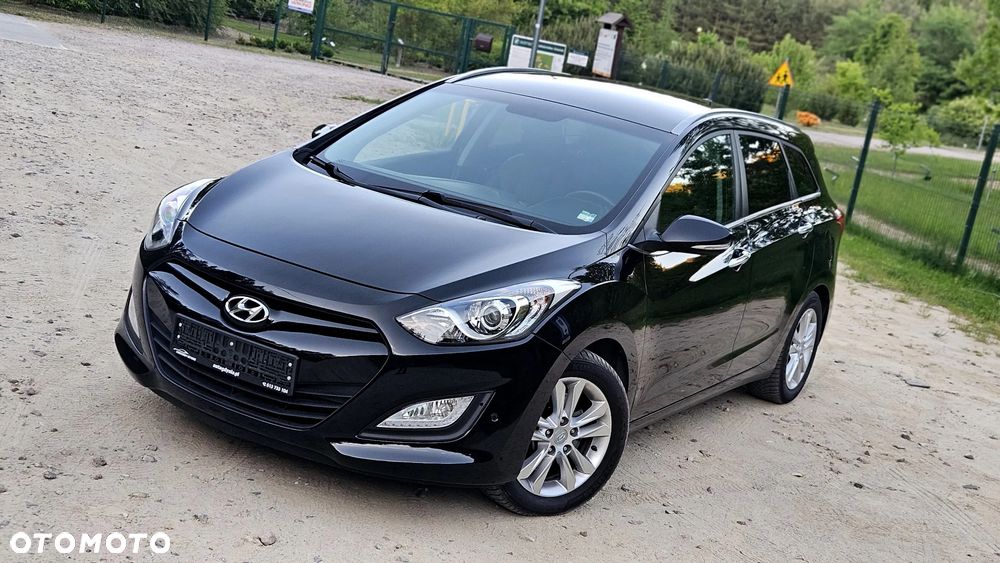 Hyundai i30 1.6 CRDi Automatik Style - 14