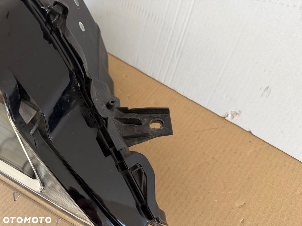 LEXUS RX450H RX IV 2015-2019 FULL LED LAMPA PRAWA PRZÓD - 4