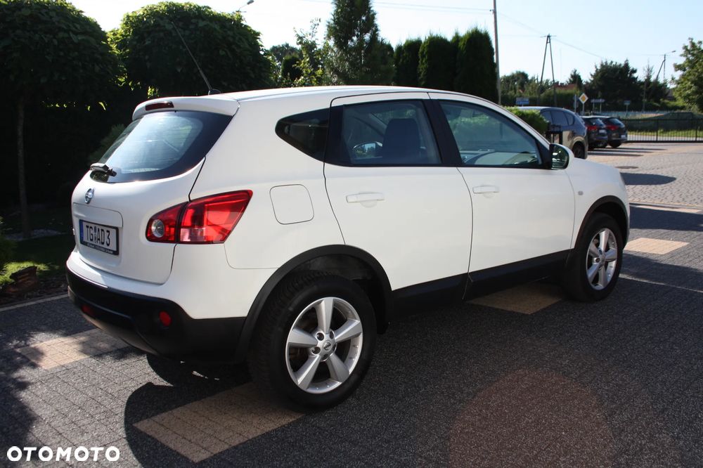 Nissan Qashqai 2.0 tekna - 4