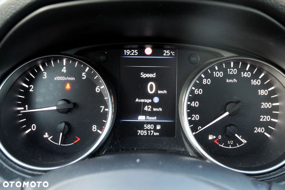Nissan Qashqai 1.3 DIG-T Tekna - 34