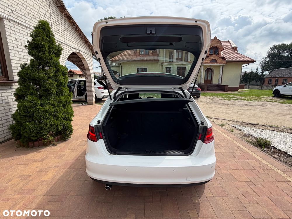 Audi A3 Sportback 1.6 TDI - 16
