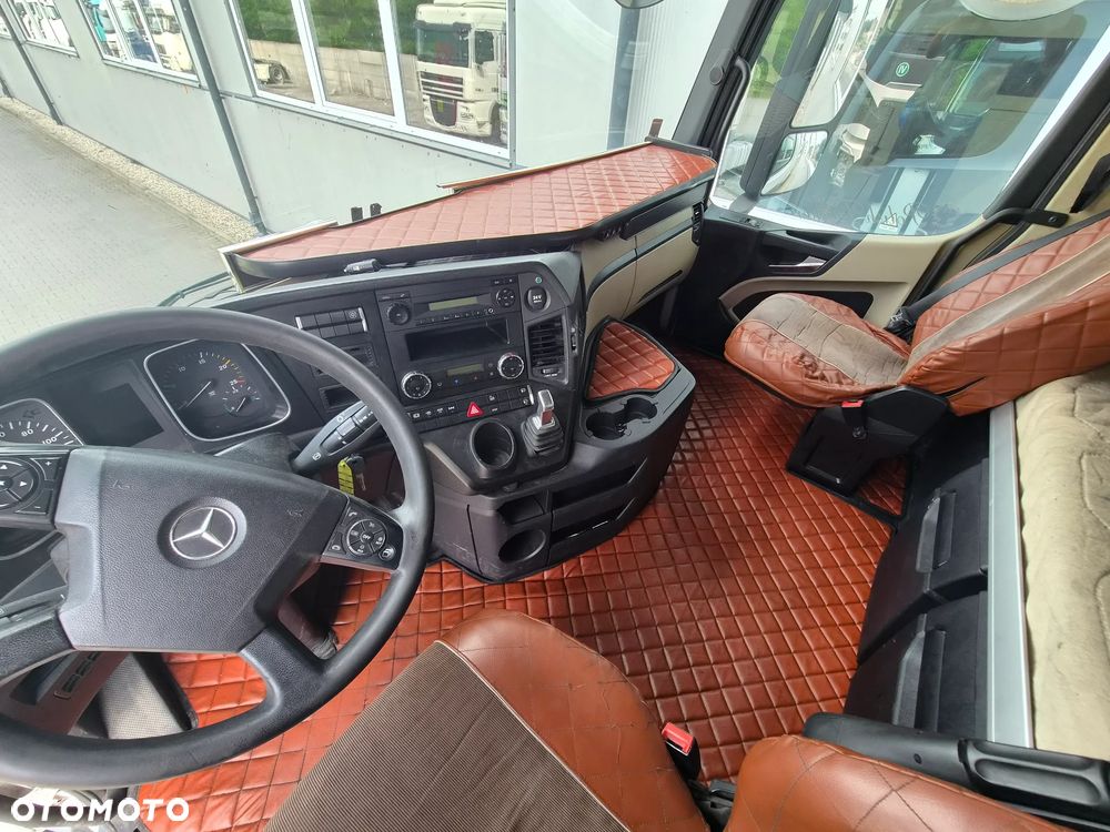 Mercedes-Benz Actros MP4 1845 - 11