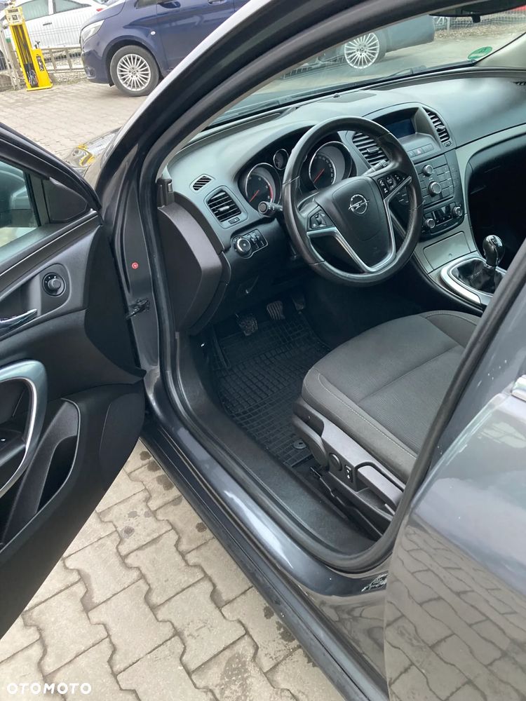 Opel Insignia 2.0 CDTI Active - 10