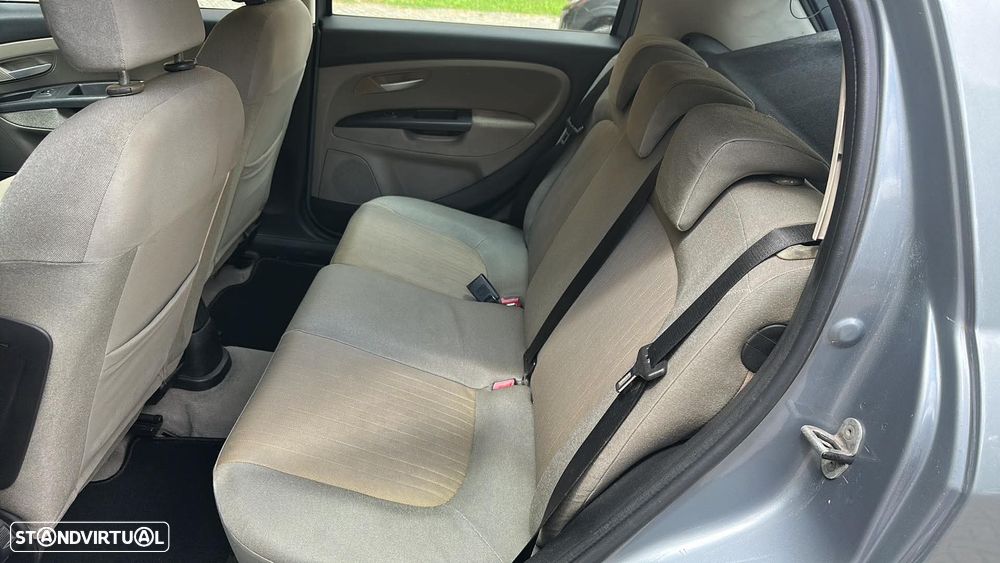 Fiat Grande Punto 1.3 M-Jet Emotion - 11