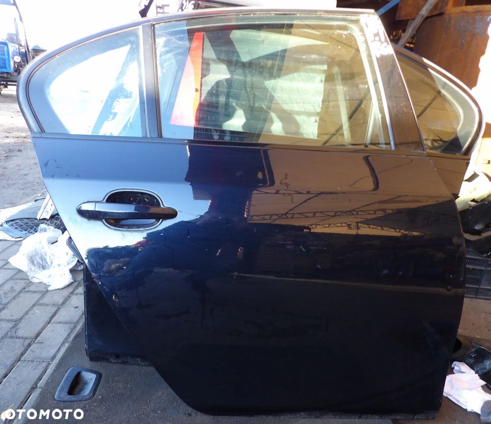 BMW - E60 - M PAKIET - KOLOR 416 - DRZWI PRAWY TYŁ - 2