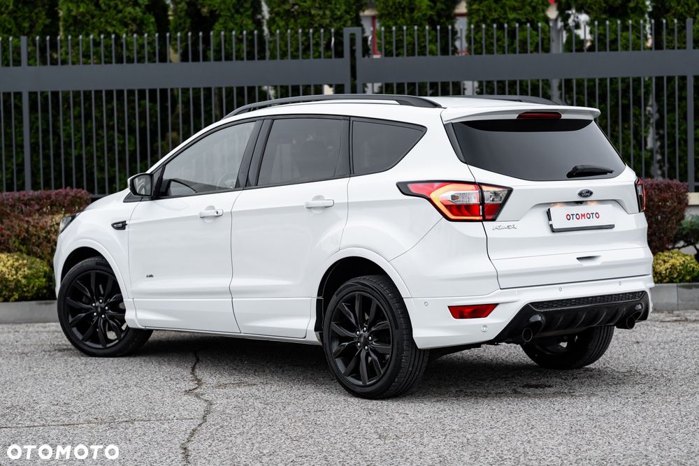 Ford Kuga 2.0 TDCi 4x4 ST-Line - 11