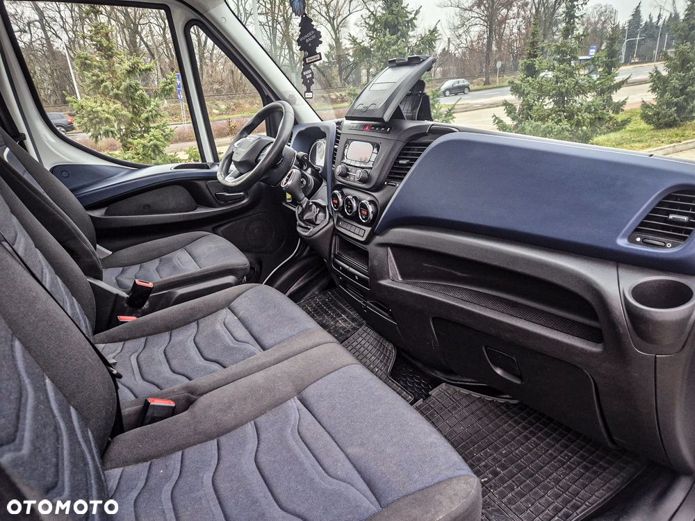 Iveco Daily - 16