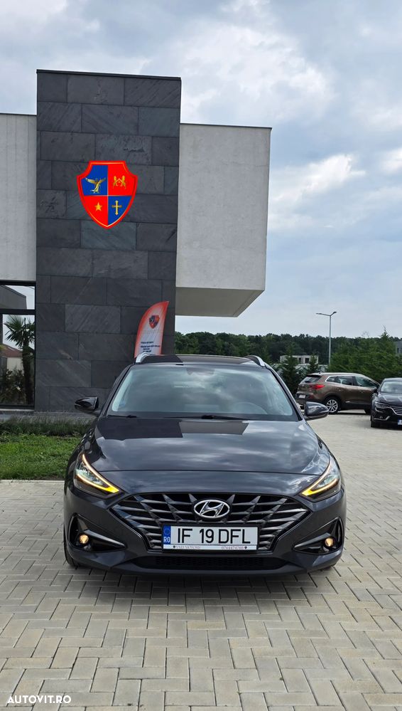Hyundai i30 1.6 CRDI DCT Trend - 3