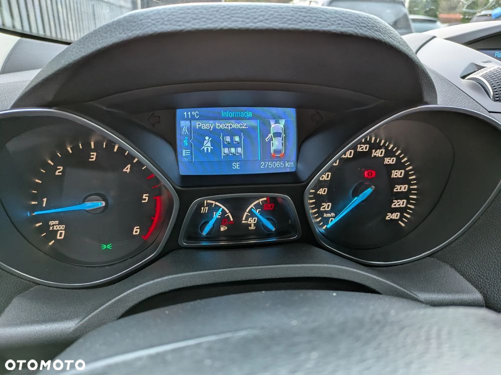 Ford Kuga - 16