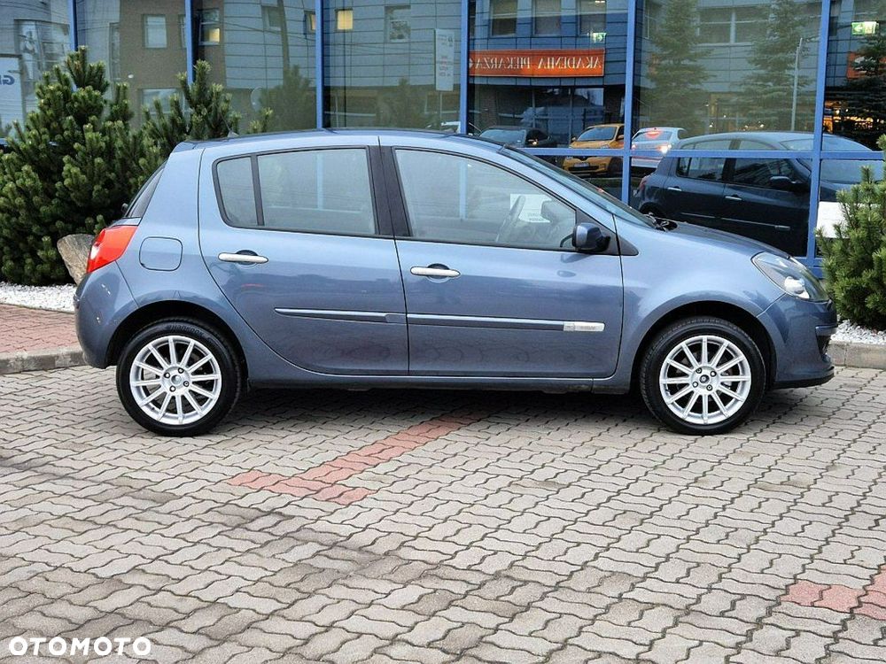 Renault Clio 1.5 dCi ESP Initiale - 12