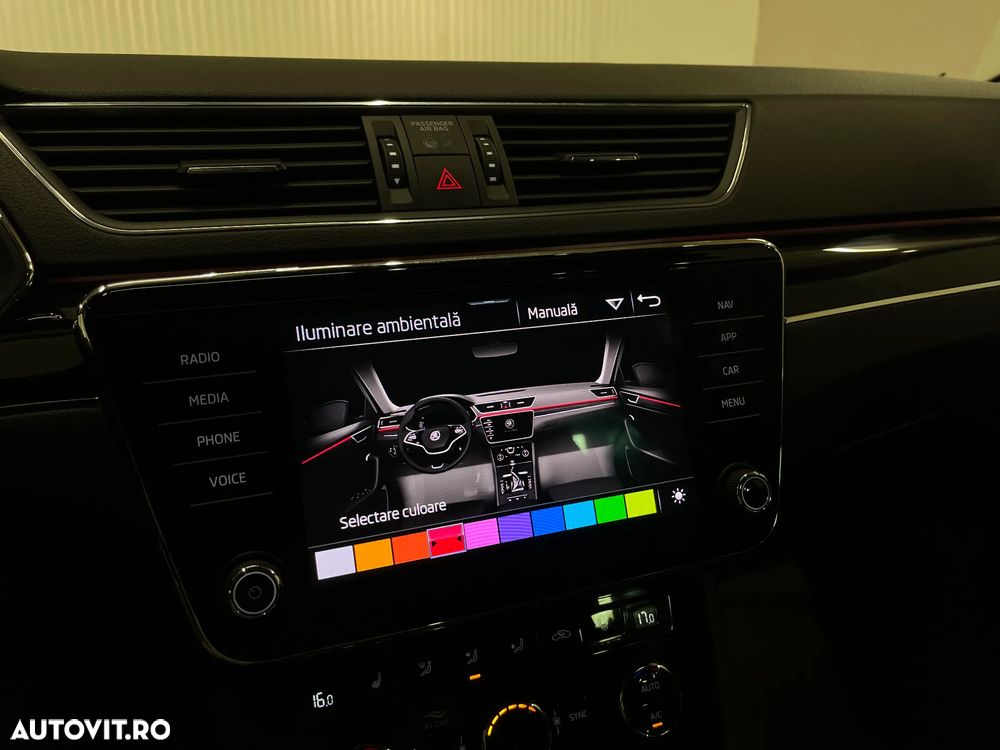 Skoda Superb 2.0 TDI 4X4 DSG Laurin & Klement - 19