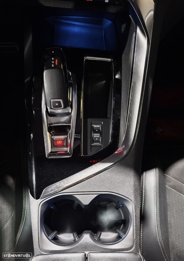 Peugeot 3008 1.5 BlueHDi GT Pack EAT8 - 19