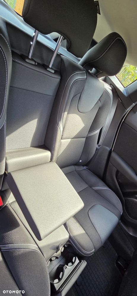 Volvo V40 T3 Drive-E Momentum - 18