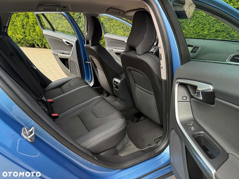 Volvo V60 D4 Drive-E Summum - 6