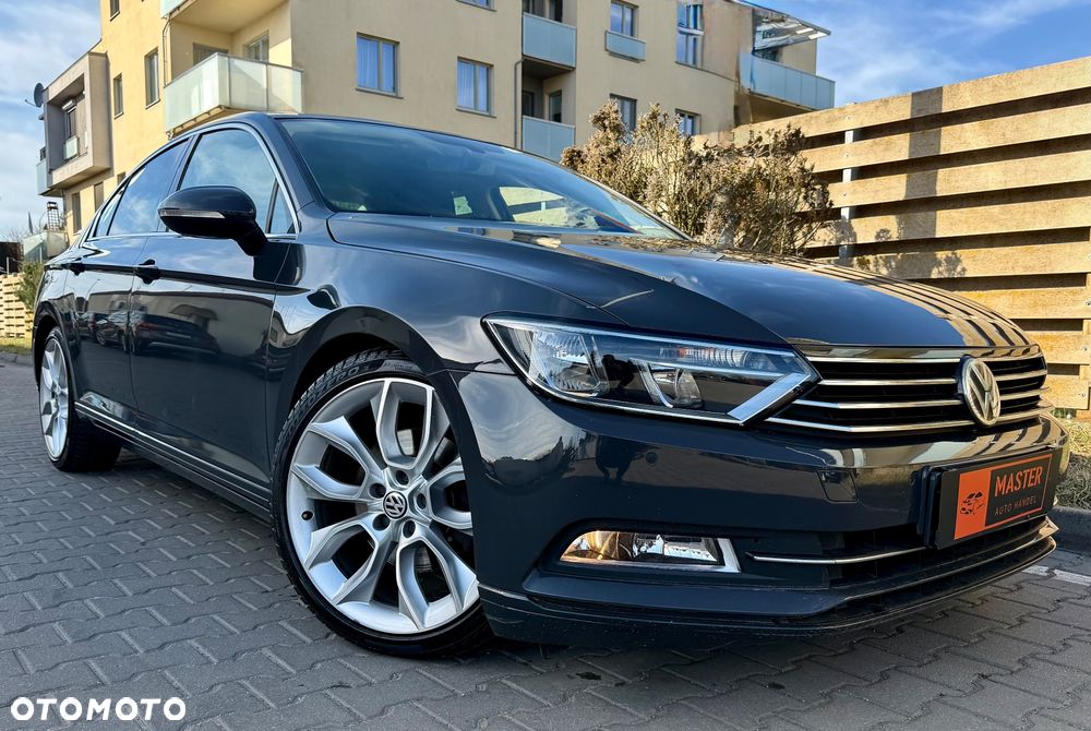 Volkswagen Passat 2.0 TDI (BlueMotion Technology) DSG Comfortline - 1