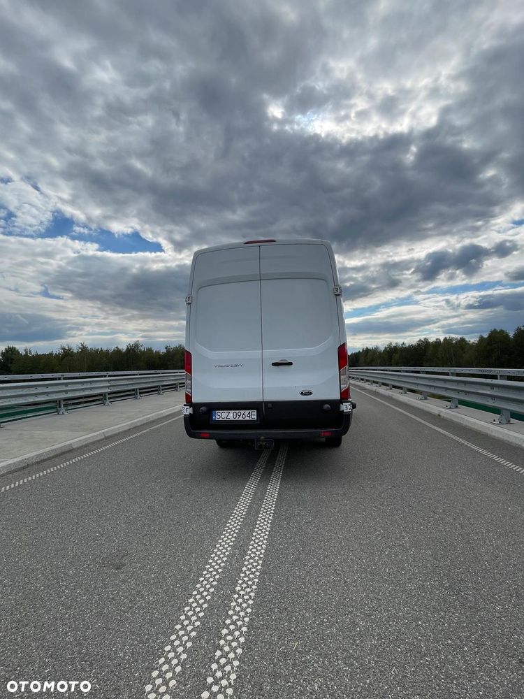 Ford Transit - 32