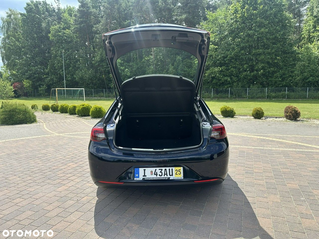 Opel Insignia - 8