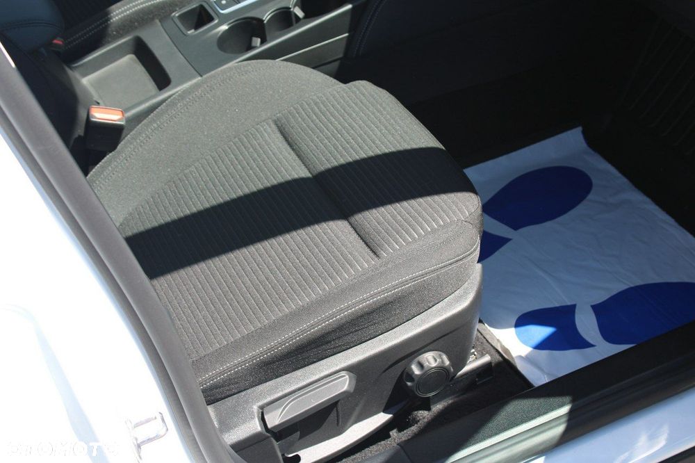 Ford Focus - 35