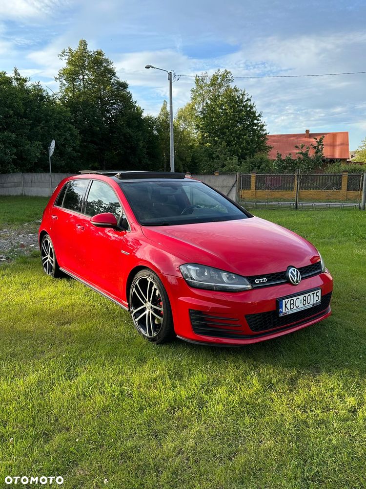 Volkswagen Golf 2.0 TDI BMT GTD DSG - 2