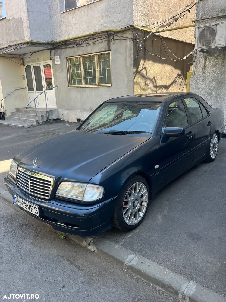 Mercedes-Benz C - 1