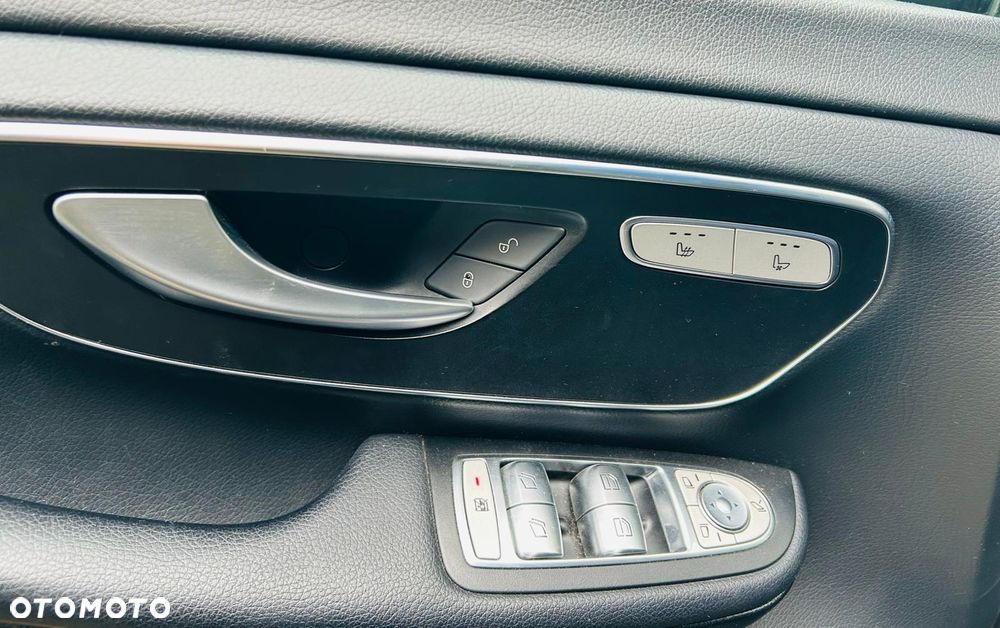 Mercedes-Benz Klasa V 300 d 9G-Tronic Avantgarde (d³ugi) - 19