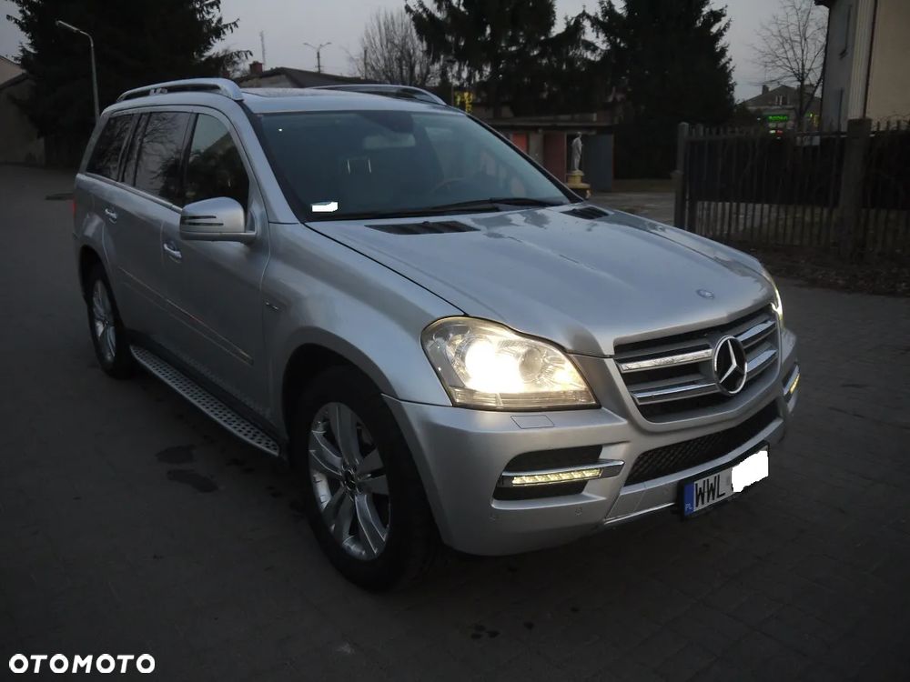 Mercedes-Benz GL 350 CDI BlueEff - 2