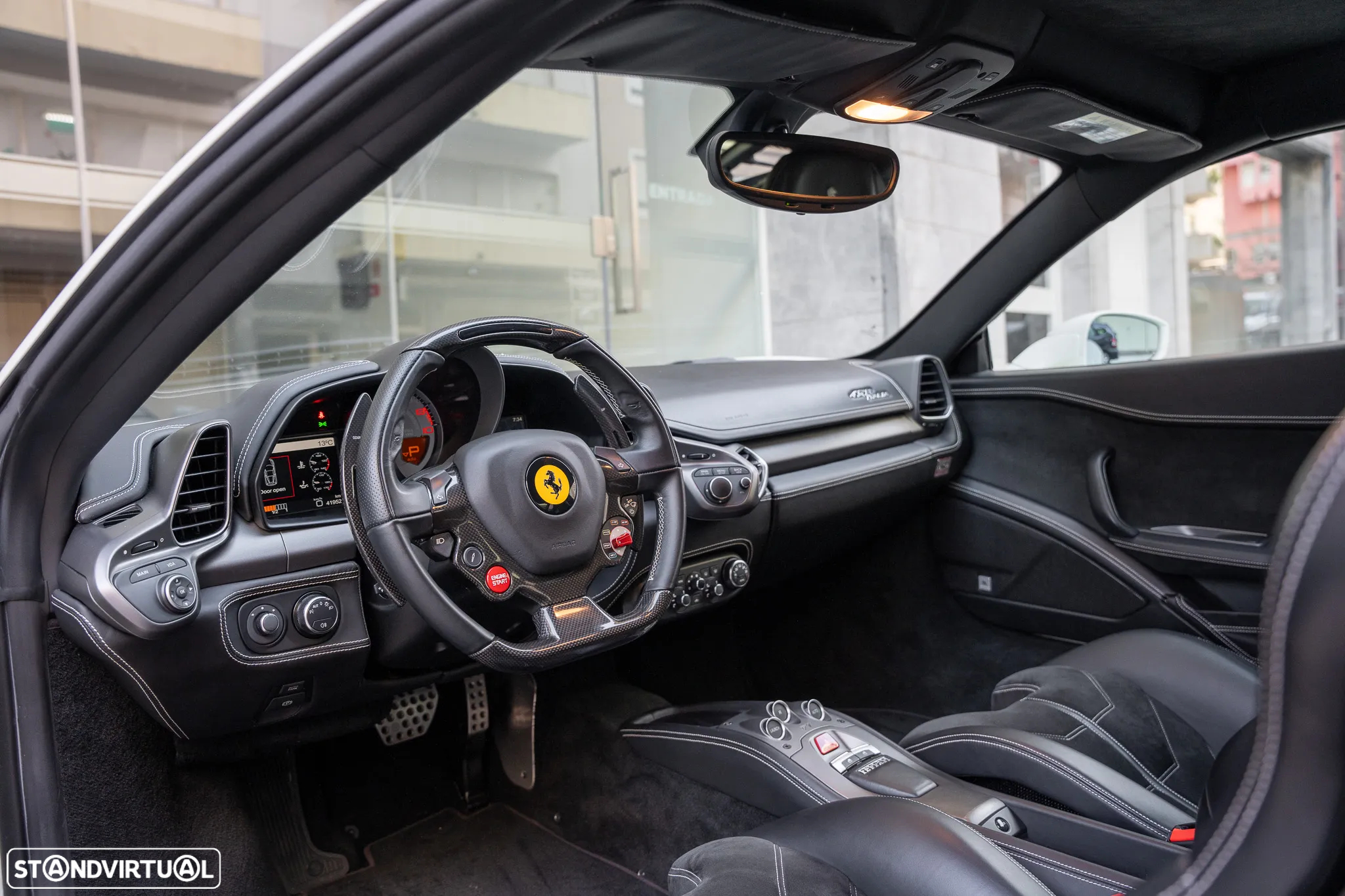 Ferrari 458 Italia - 16