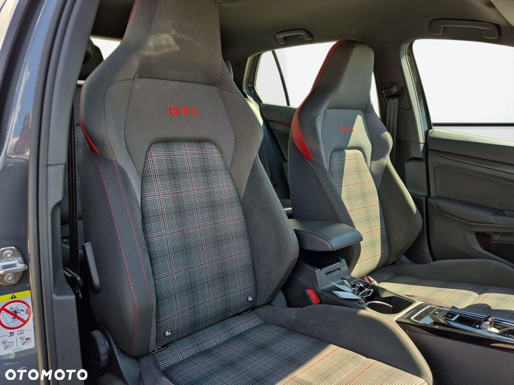Volkswagen Golf 2.0 TSI GTI DSG - 15