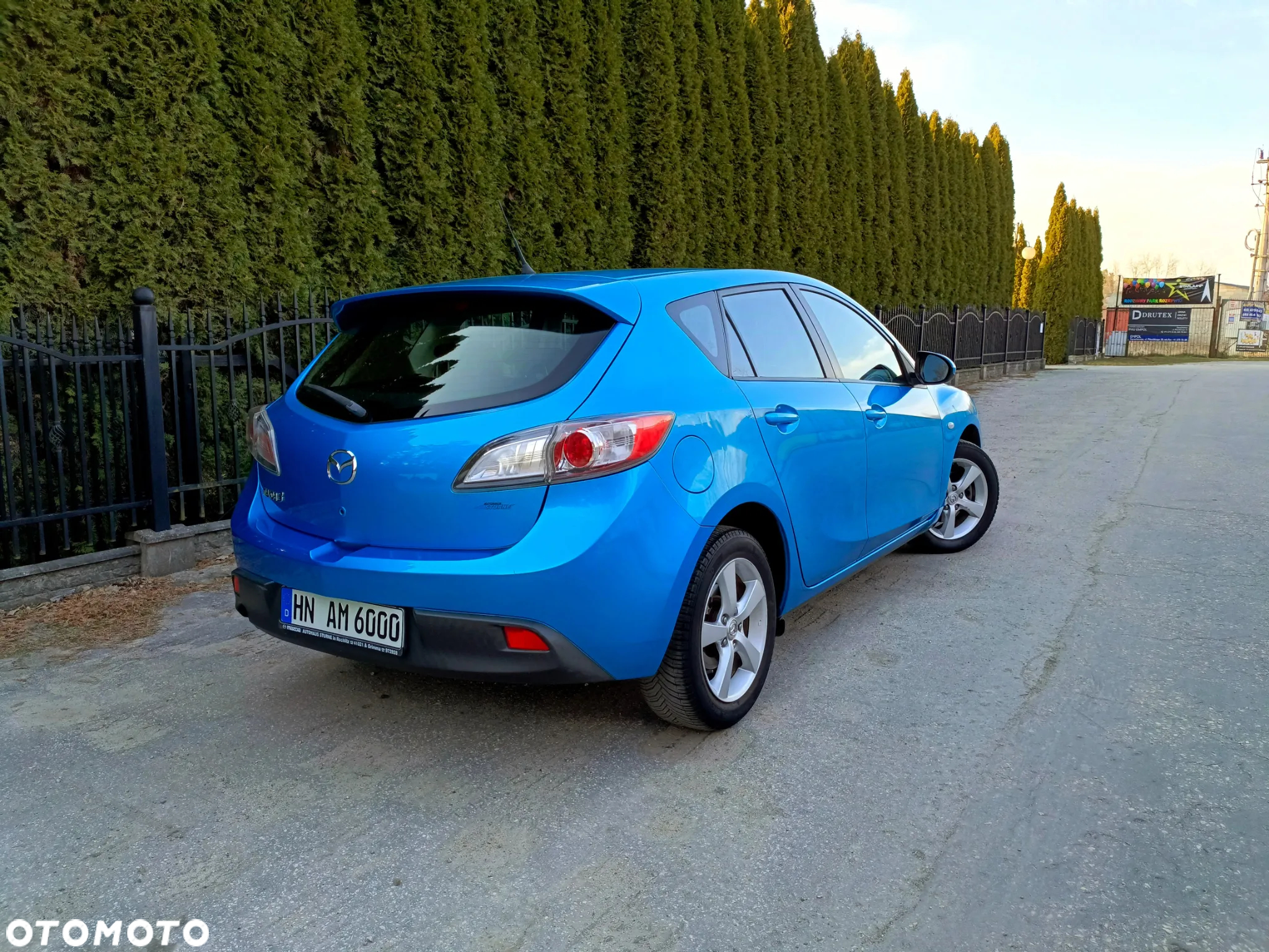 Mazda 3 - 4
