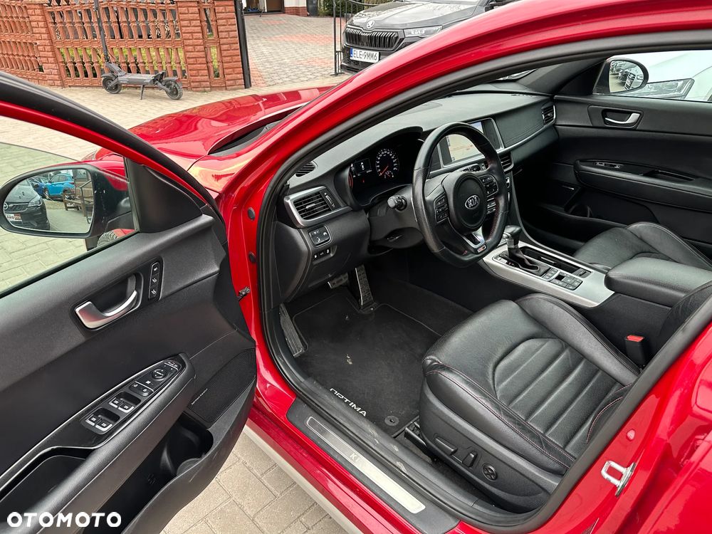 Kia Optima - 6