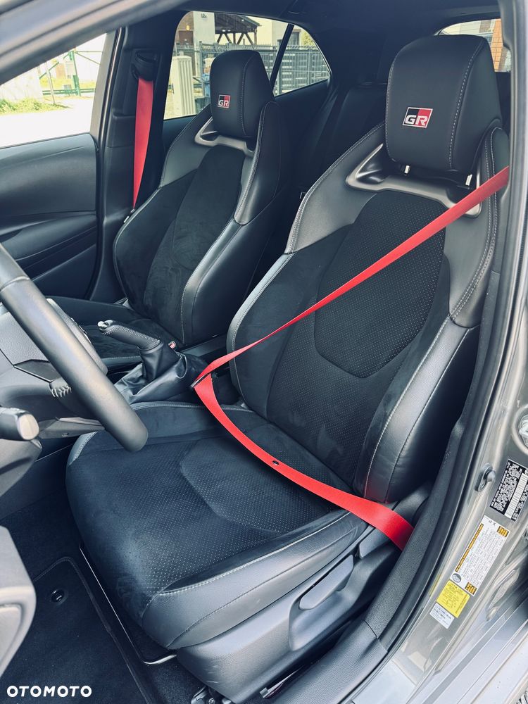 Toyota GR Corolla - 10