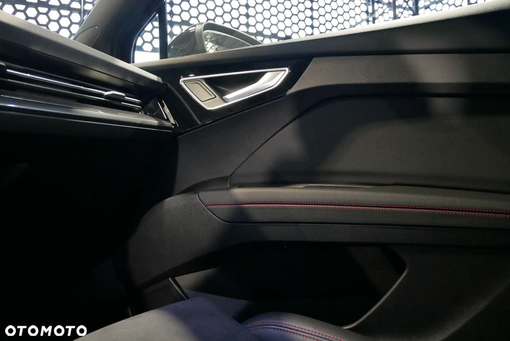 Audi Q4 e-tron 45 - 28