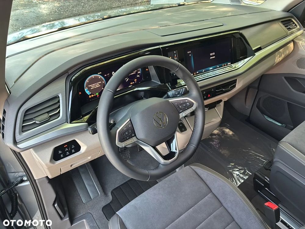 Volkswagen Multivan 2.0 TDI L2 Edition DSG - 12