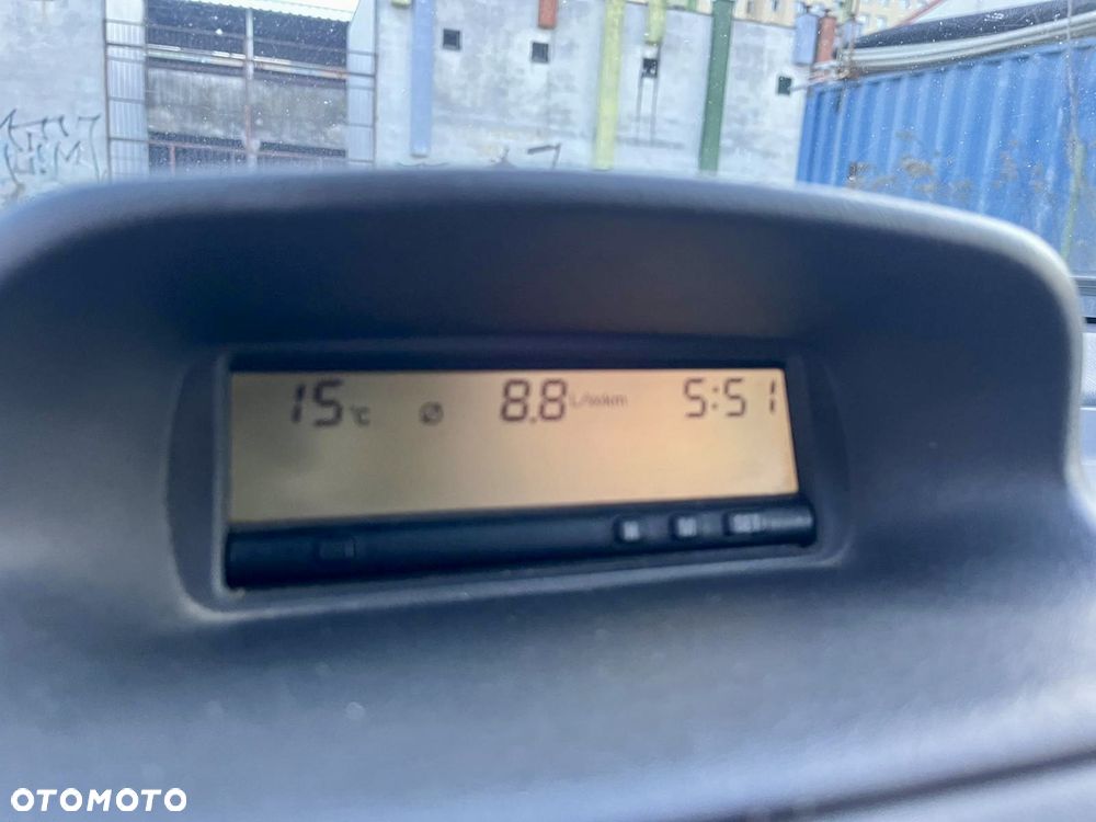 Mitsubishi Space Star - 17