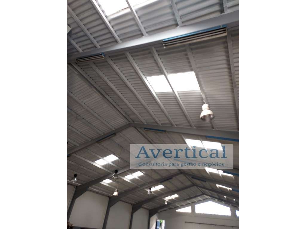 Armazém Industrial 800m2 - Junto nó da A4 - S. Mamede Infesta - Grande imagem: 5/8