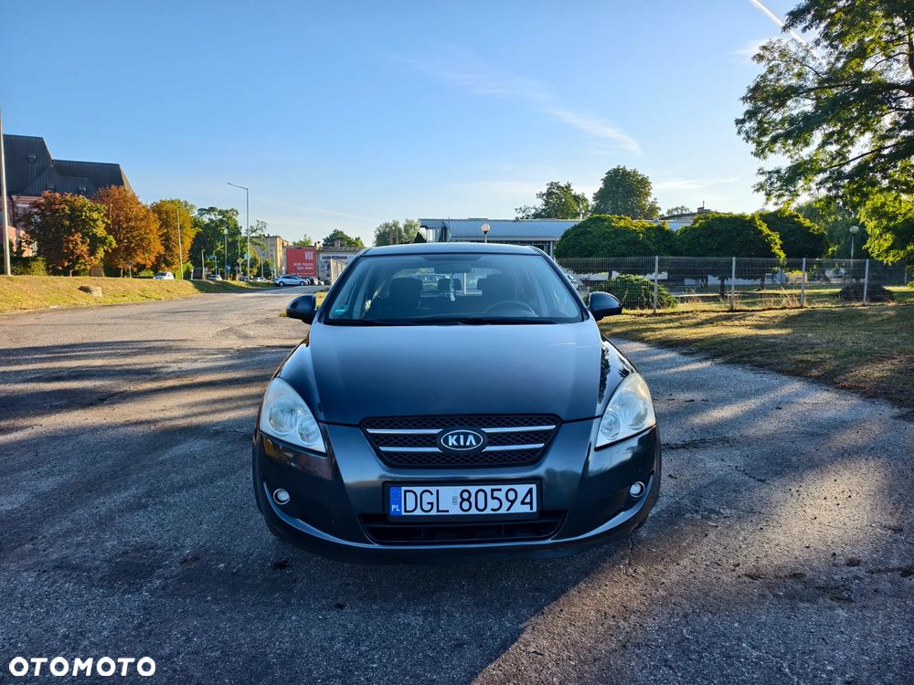 Kia Ceed - 2