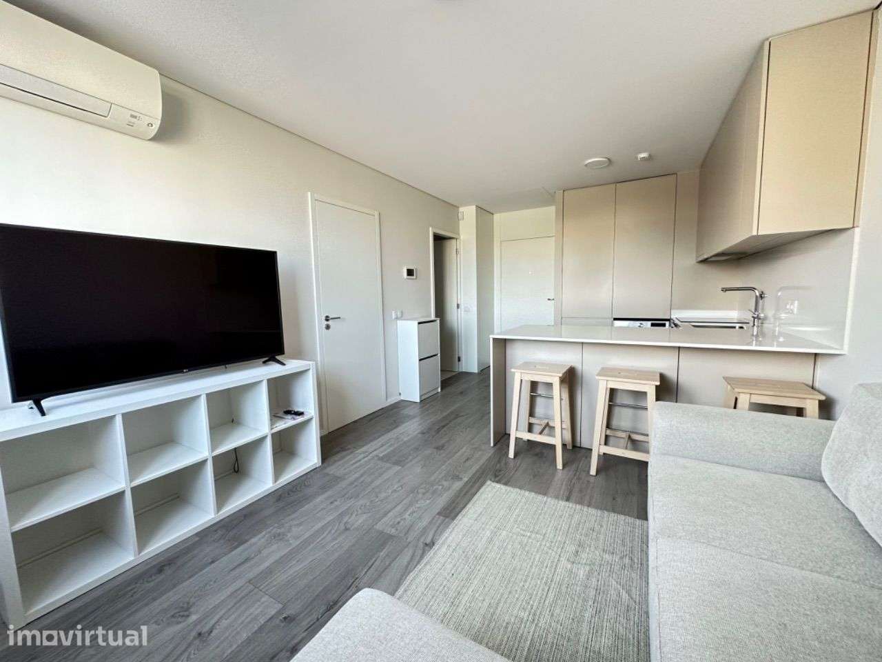 Apartamento T1 mobilado e equipado na Rua Fotógrafo Arcelino, Braga