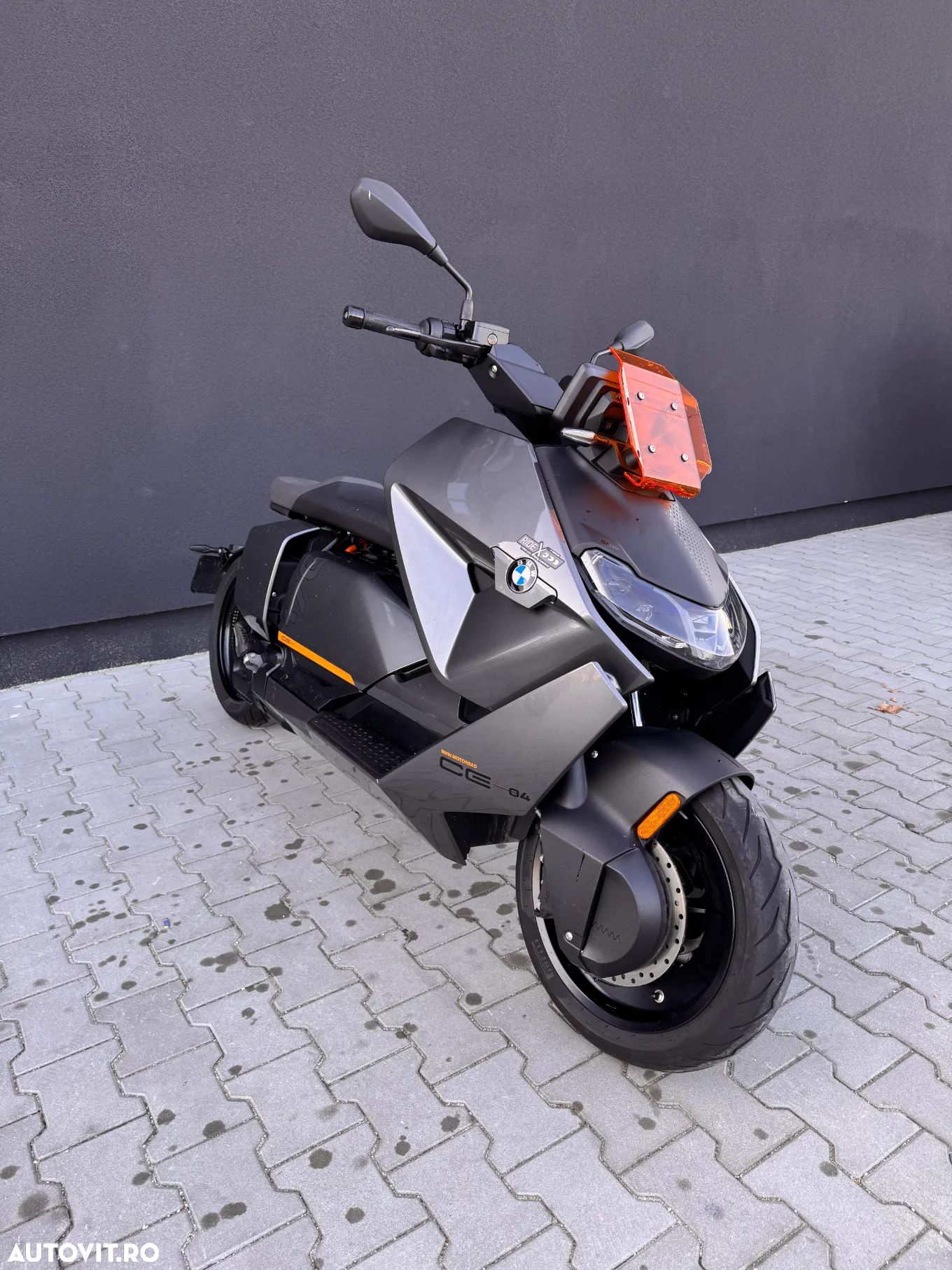 BMW CE 04 - 1