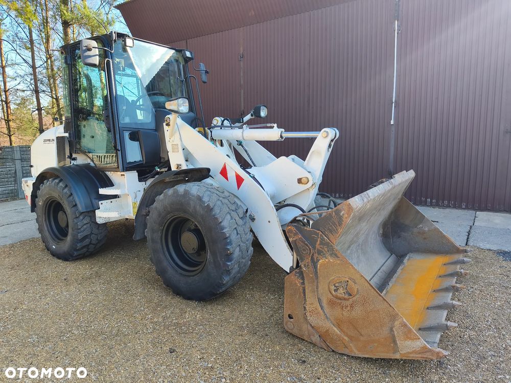 Caterpillar 908 - CATERPILLAR 906 - YANMAR V80 - 9