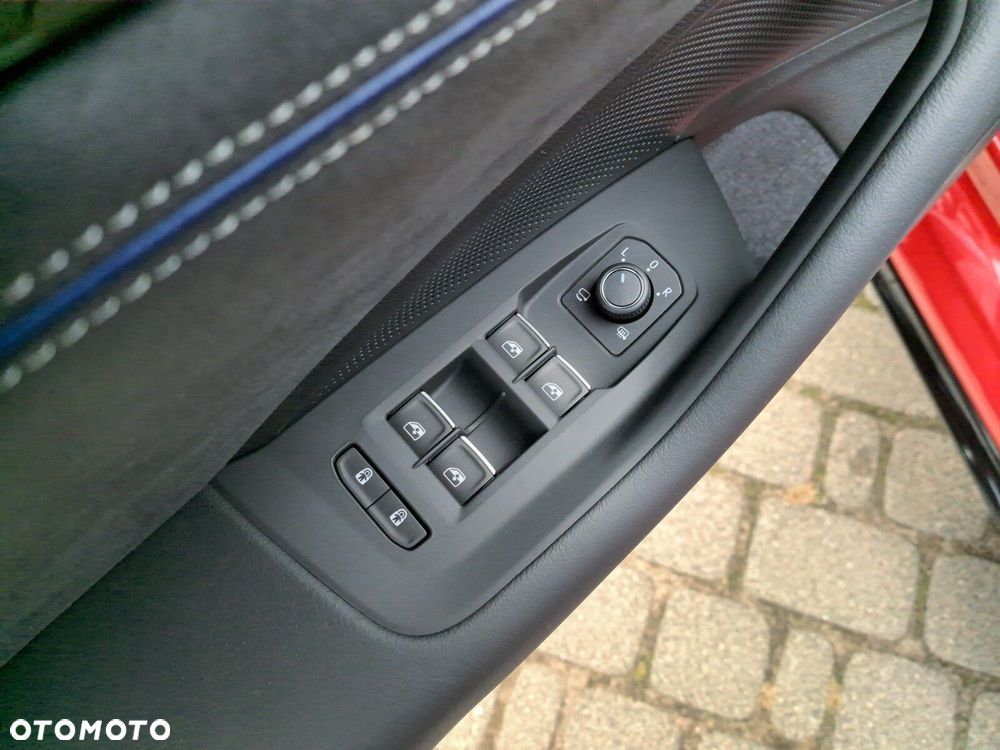 Volkswagen Passat 2.0 TSI 4Mot R-Line DSG - 15