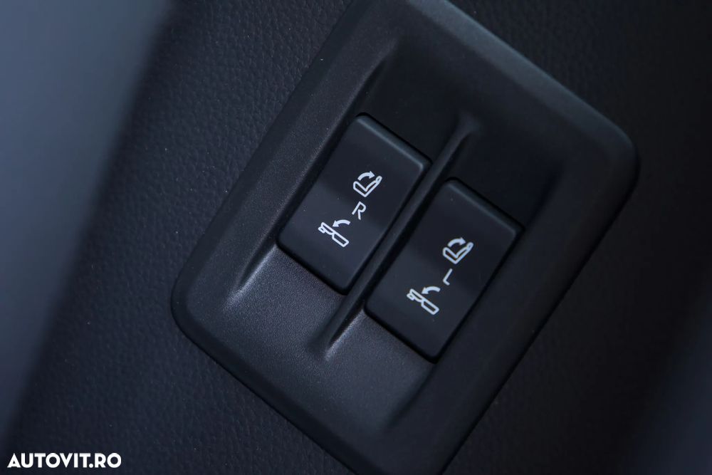 Lexus Seria LX - 21