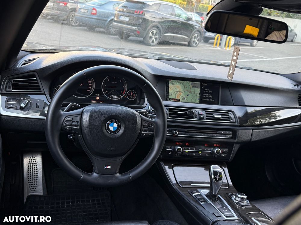 BMW Seria 5 520d - 7