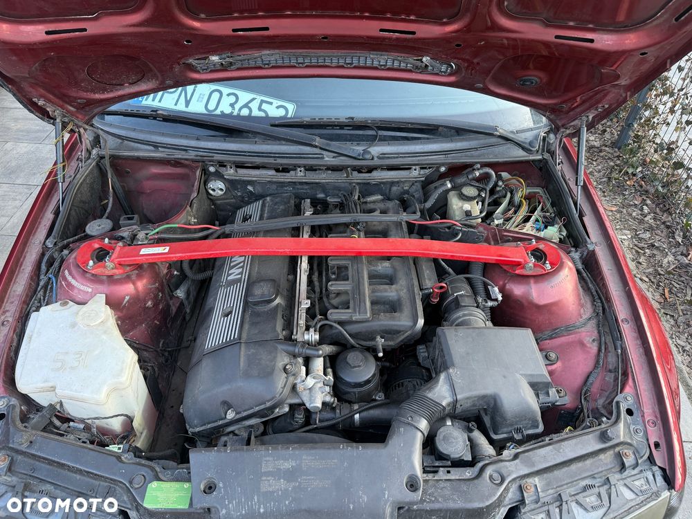 BMW Seria 3 328i - 11