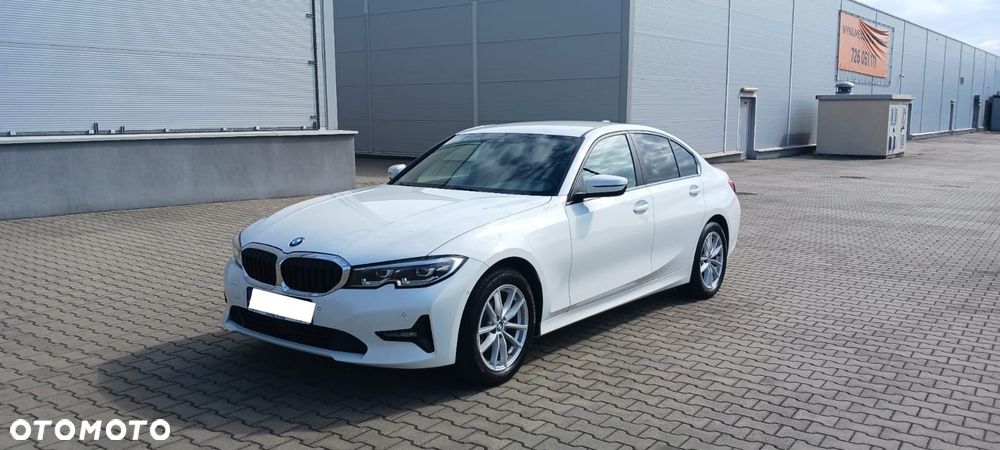 BMW Seria 3 320d xDrive MHEV Advantage - 4