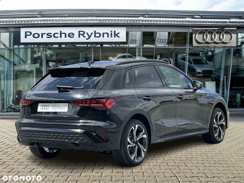 Audi A3 Sportback - 5