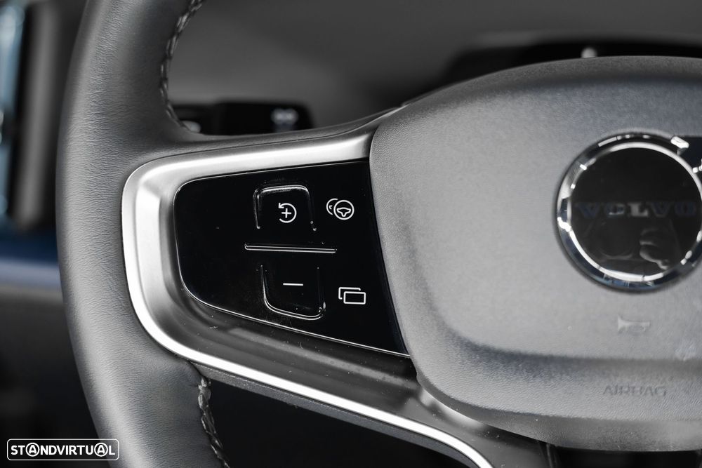 Volvo EX30 69 kWh Twin Motor Plus - 6