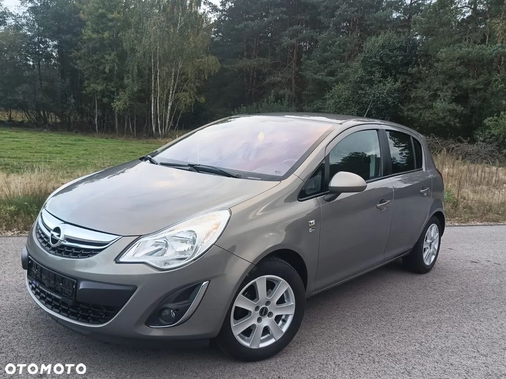 Opel Corsa 1.2 16V Cosmo - 29