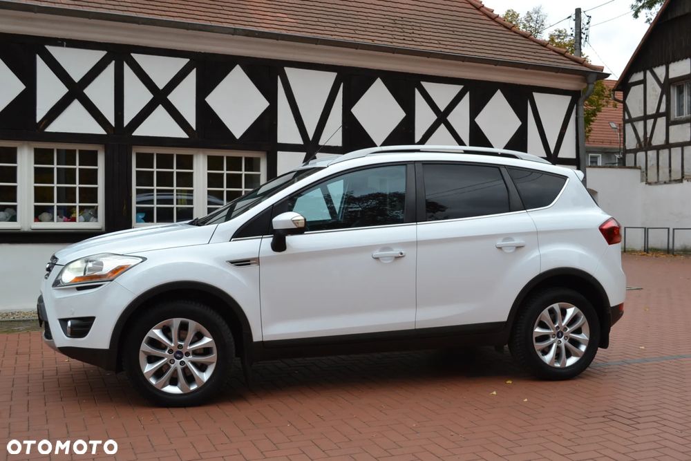 Ford Kuga - 10