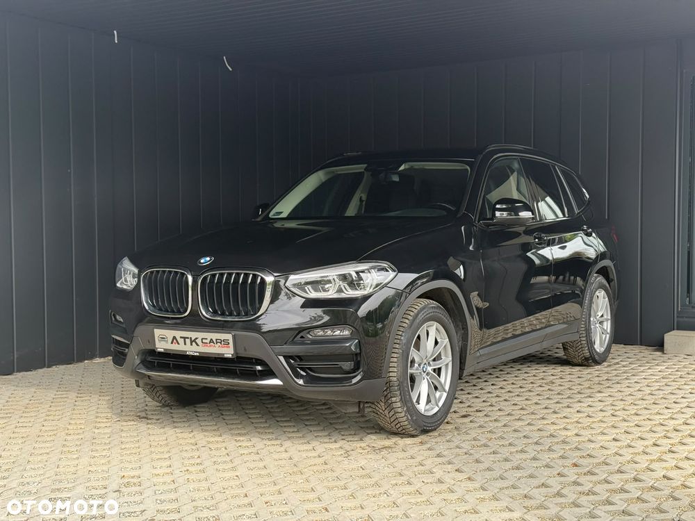 BMW X3 xDrive20i Advantage - 2